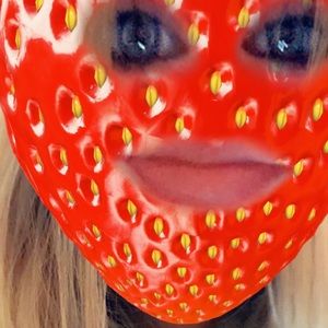 Meet your Posher, Jillian